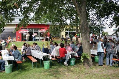 Viele kamen zum Tag der offenen Tr im Oberlin-Kindergarten