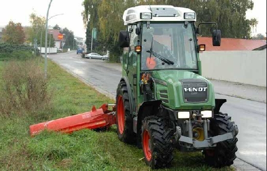 Bauhof-Fuhrpark mit neuem Ger�t