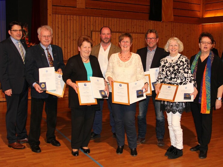 Ehrungen Vorstandsmitglieder Gold mit Ehrenbrief