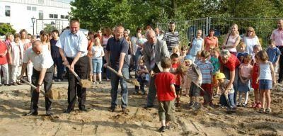 Spatenstich für den Neubau des viergruppigen Johann-Friedrich-Oberlin-Kindergartens