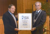 Altbrgermeister Mller wurde 2004 zum Ehrenbrger ernannt
