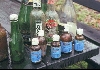 Alkohol- und Medizinflaschen en Masse