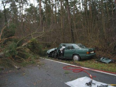 Schwerer Unfall zwischen Reilingen und Kirrlach