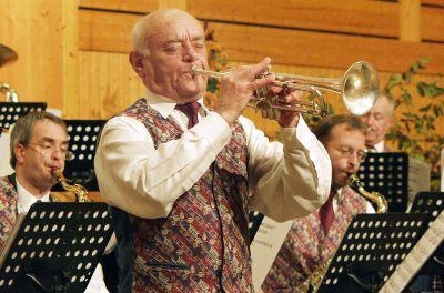 Seit 45 Jahren leitet Willi Ehringer Musikverein