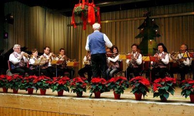 Der Musikverein Harmonie spielte Weihnachtslieder 