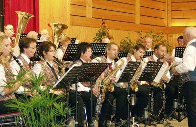 Festkonzert mit vielen Hhepunkten findet prchtigen Anklang