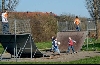 Kinder vergngten sich an der Halfpipe