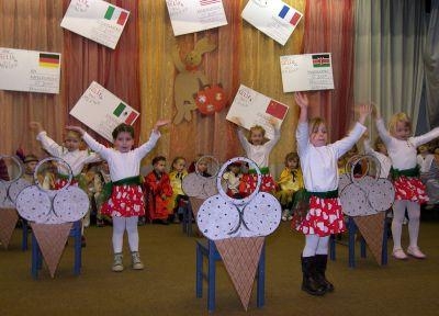 Auftritt der Kindergartenkinder beim Wendelinsfest