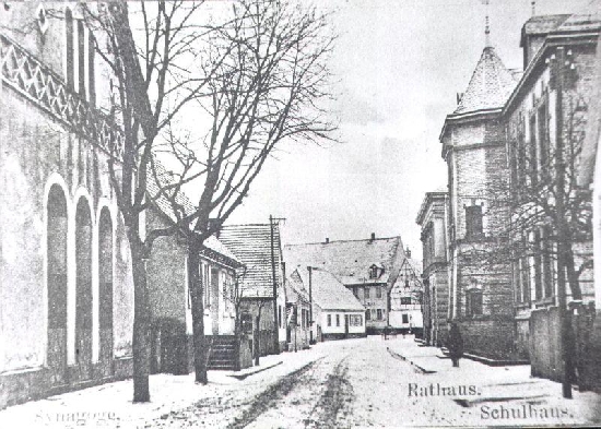 Unser Bild zeigt die Reilinger Synagoge um 1900.