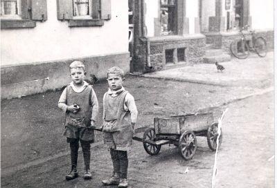 Reilinger Knoddelbuben um 1938