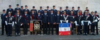 Gruppenbild am Arc de Triomphe