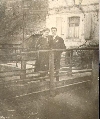 Die Eheleute Adolf anno 1933 auf dem Mhlbachsteg