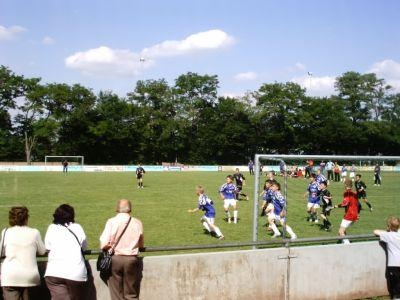 Schner Fuball beim Bambini-Turnier