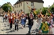 Farbenfroher Sommertagszug